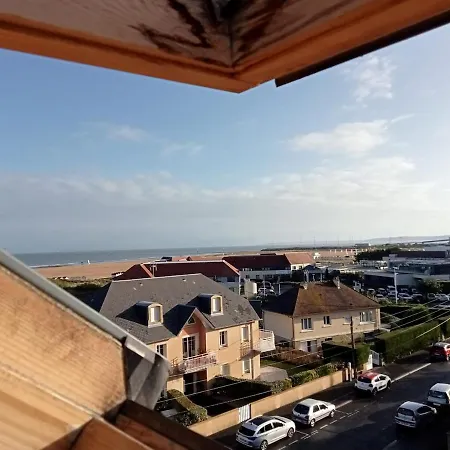 Mon Vue Apartment